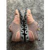 On Running, model Cloud 5 WP, velikost 37