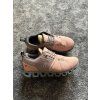On Running, model Cloud 5 WP, velikost 37