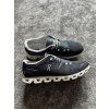 On Running, model Cloud 5, velikost 44
