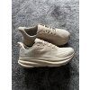 Hoka Clifton 9, velikost 42