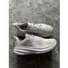 Hoka Clifton 9, velikost 42