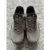 On Running, model Cloudmonster, velikost 37,5