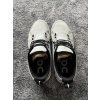 On Running, model Cloud 5 WP, velikost 38,5