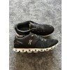On Runnnig, model Cloud, velikost 38,5