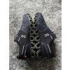 On Running, model Cloud 5 WP, velikost 42,5