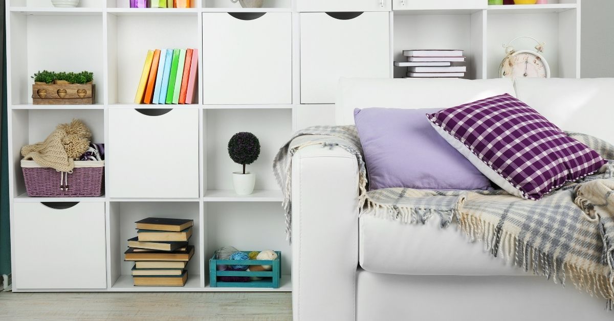 Bílé knihovny levně a skladem na našem e-shopu