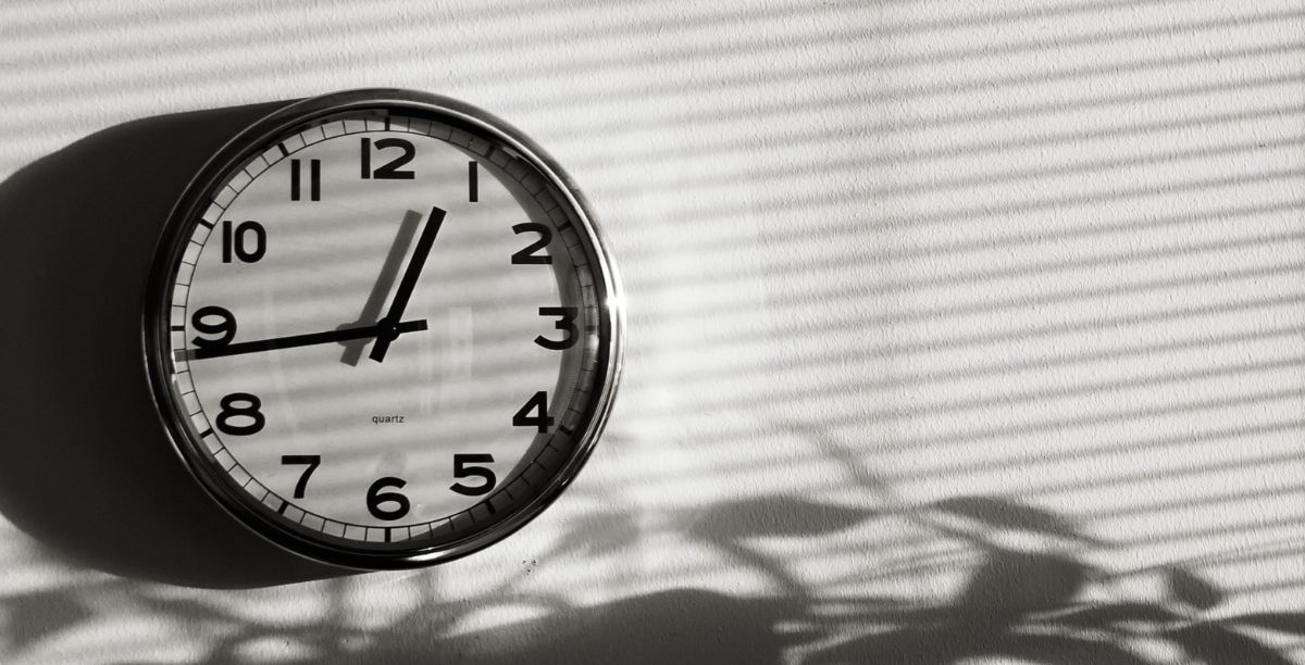 Hodiny dřevěné, kovové, velké - výběr je opravdu rozmanitý. Které vybrat?