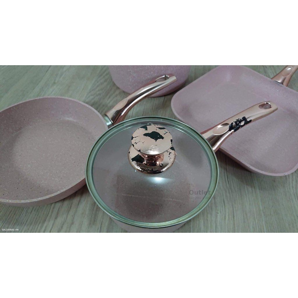 Coffret ensemble de 13 pièces bisetti rose valeur 653