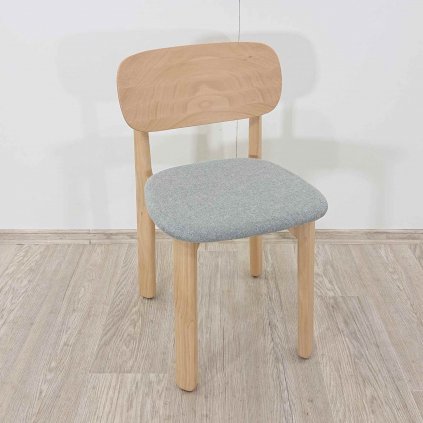 Buková jídelní židle se šedým sedákem Bonami Selection Miko