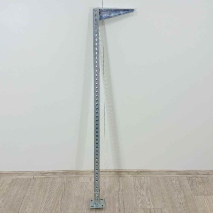 Kovová konzole s patkou 120 cm