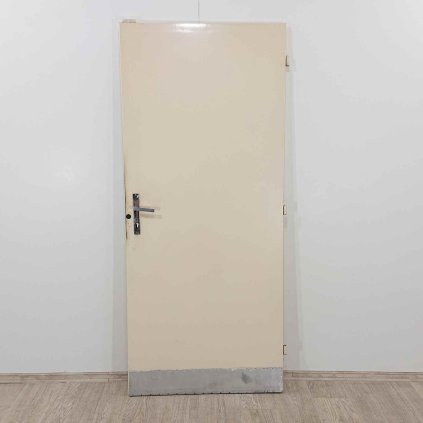 Interiérové dveře 80 pravé