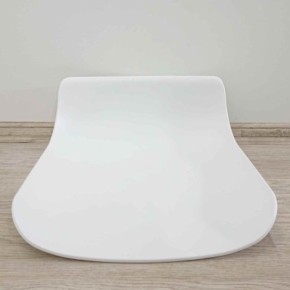 Bílý plastový sedák k barové židli
