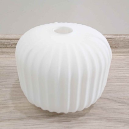 Bílé skleněné stínítko 15 cm