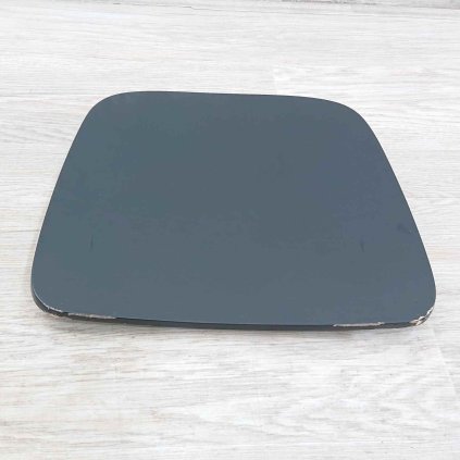 Černý dřevěný sedák k židli