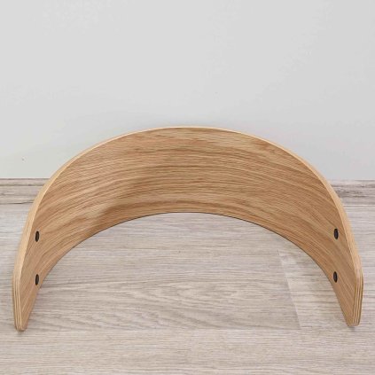 Dřevěná opěrka k židli