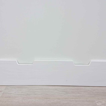 Bílé dřevěné čelo zásuvky 75 cm