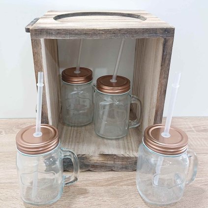 Dřevěný stojan a 4 sklenice na limonádu Orion