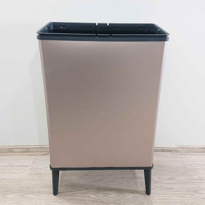 Růžový dotykový odpadkový koš z recyklovaného plastu 54 l Curver