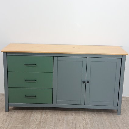 Šedozelená dřevěná komoda 150x80 cm Misti Marckeric