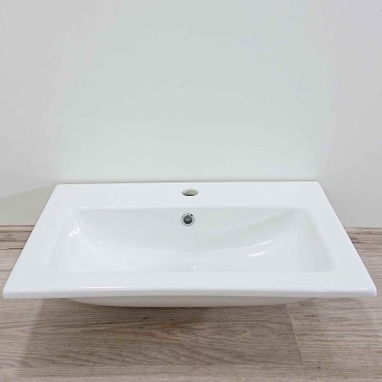 Bílé zápustné umyvadlo 60x40 cm.