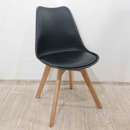 Černá jídelní židle Retro Bonami Essentials