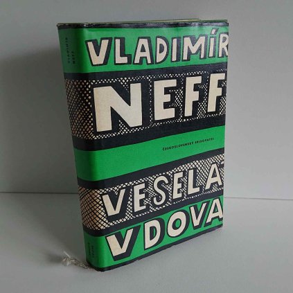 Veselá vdova Vladimír Neff