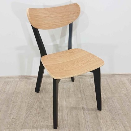 Jídelní židle černá/dub Roxby Actona