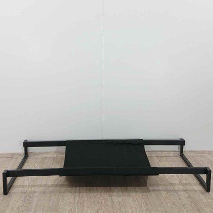 Černá kovová podnož 180 cm