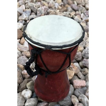 Buben typu Djembe