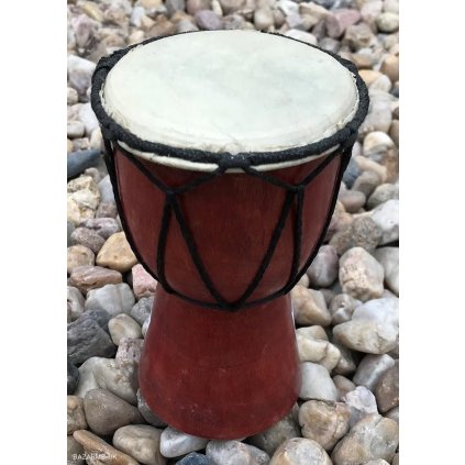 Buben typu Djembe