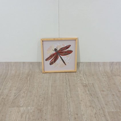 Dřevěný dekorativní servírovací tác Dragonfly, 40 x 40 cm