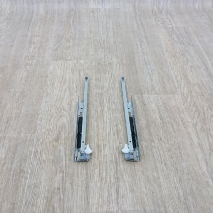 Tip on výsuv pro zásuvku Salice