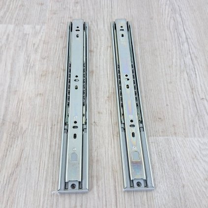 Kuličkový plnovýsuv pro zásuvku TIP-ON 350 mm