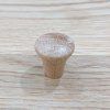 Nábytková úchytka dub 2,5 cm