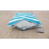 Světle modrý pruhovaný polštář Navigate2