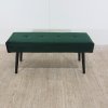 Tmavě zelená sametová lavice loomi.design Skiby