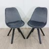 Sada 2 tmavě šedých jídelních židlí Bonami Essentials Dima