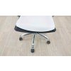 Kancelářská kolečková židle černá s koženým podsedákem_4