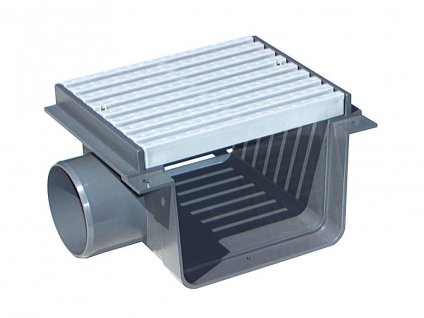 Spillway groove - center clutch with PVC grate