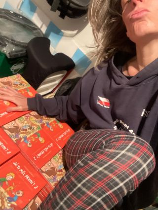 Sláva, dvojka je konečně opět dostupná 🎉! Minulý týden mi dotisk přivezli domů 🚛. Všechny tři díly JÁ TO MĚL PRVNÍ! si tak...