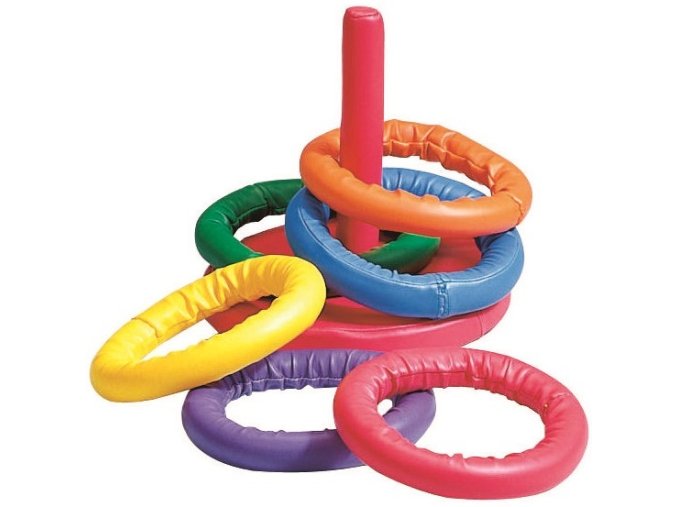 penova hazeci hra ring toss