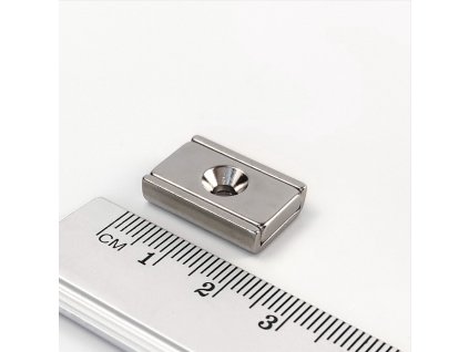 Magnet neodýmovy