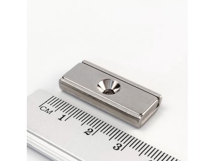 Magnet neodýmovy
