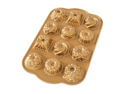 Nordic Ware minibábovkový plát s 12 formičkami Charms, zlatá 12 cup, 85677