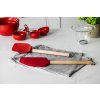 KitchenAid stěrka s dřevěnou rukojetí, empire red, KQR732OHERE