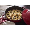 Staub Chistera kastrol s poklicí 24 cm/2,4 l višňová, 12612406