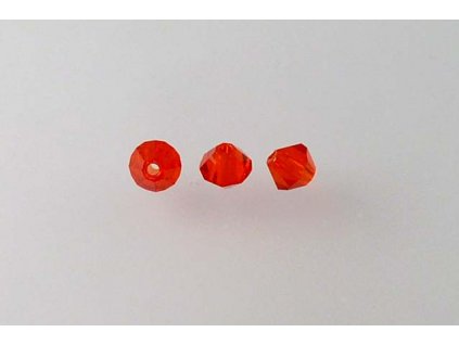 M. C. beads bicones 4 mm 90070