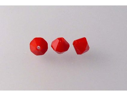 M. C. beads bicones 5 mm 93200