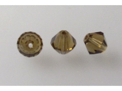M. C. beads bicones 6 mm 10220