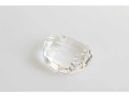 SWAROVSKI ELEMENTS twist pendant 6621 18 mm crystal